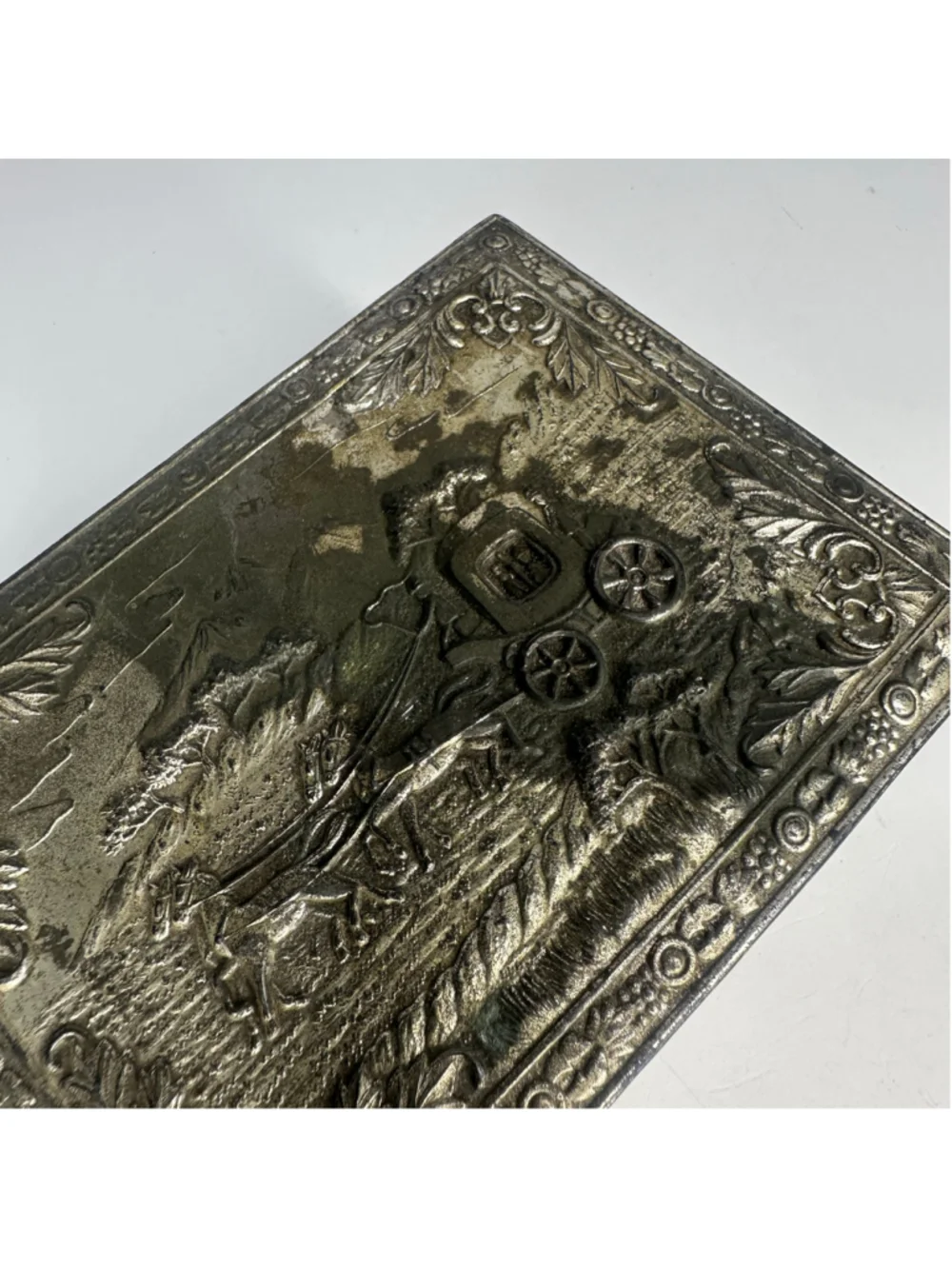 Vintage Embossed Metal & Wood Horse & Carriage Trinket / Cigarette Box (Japan)